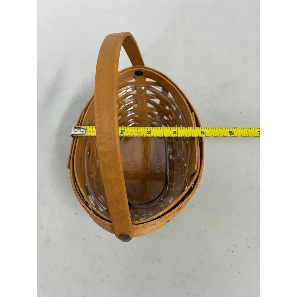 Longaberger 2006 Handmade Oval Basket with Plastic Liner‎ and Handle Brown
